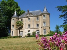 Attractive 19th Century Chateau With.. - 2
