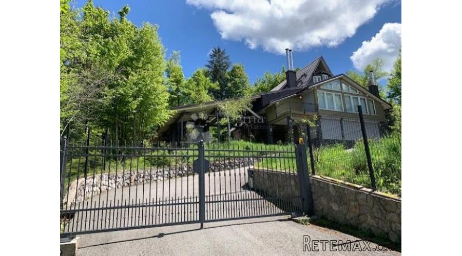 GORSKI KOTAR VILA S VELIKOM OKUĆNICOM