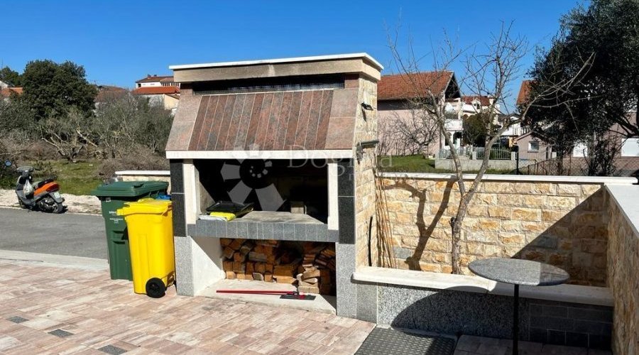 BILICE (ŠIBENIK) –APARTMANSKA KUĆA 100 M OD MORA - 7