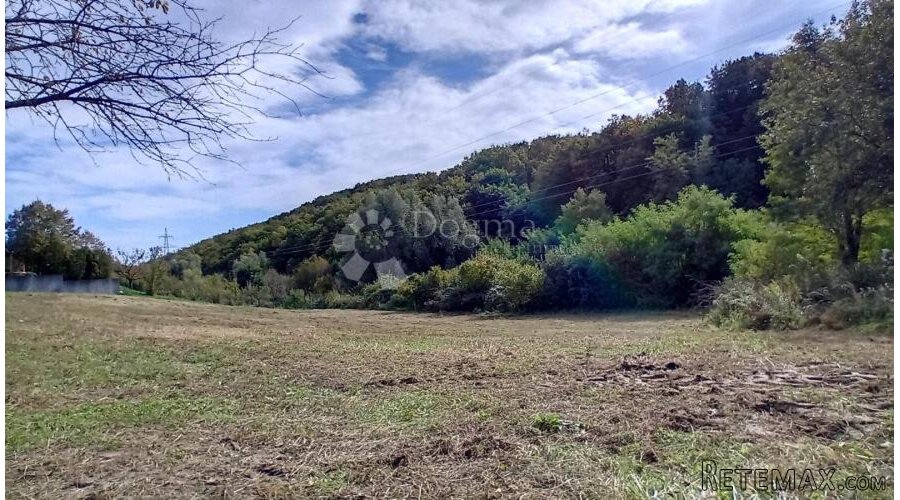 Ekskluzivna prodaja! Građevinsko zemljište u Markuševcu, pri - 3