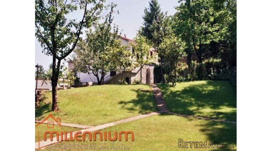 KUĆA, LOVRAN, 380m2, VELIKA OKUĆNICA S MARUNIMA