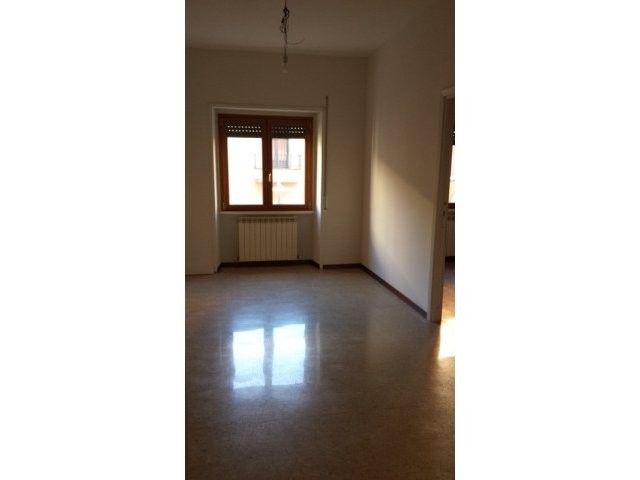 6 Bedrooms - Apartment - For Sale
