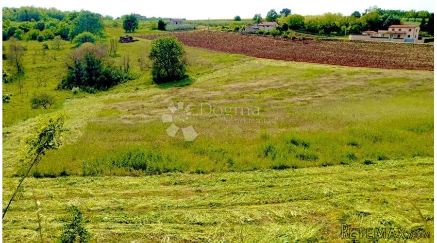 Građevinsko-poljoprivredno zemljište Vižinada