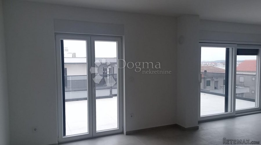 MURTER- PENTHOUSE S POGLEDOM NA MORE I MJESTO - 7