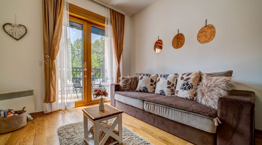 Apartman na Zlatiboru sa parkingom