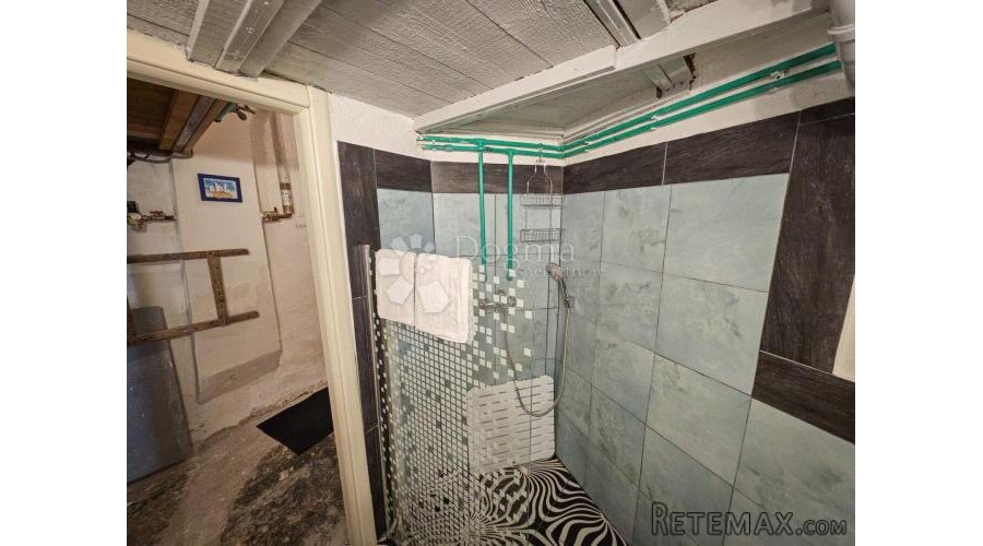 BAKAR KUĆA 140M2 NA 20M OD MORA! - 7