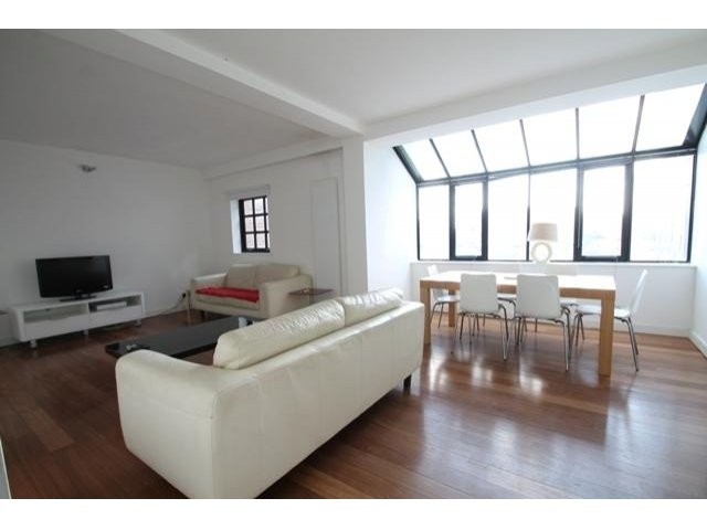 Room to rent - 2