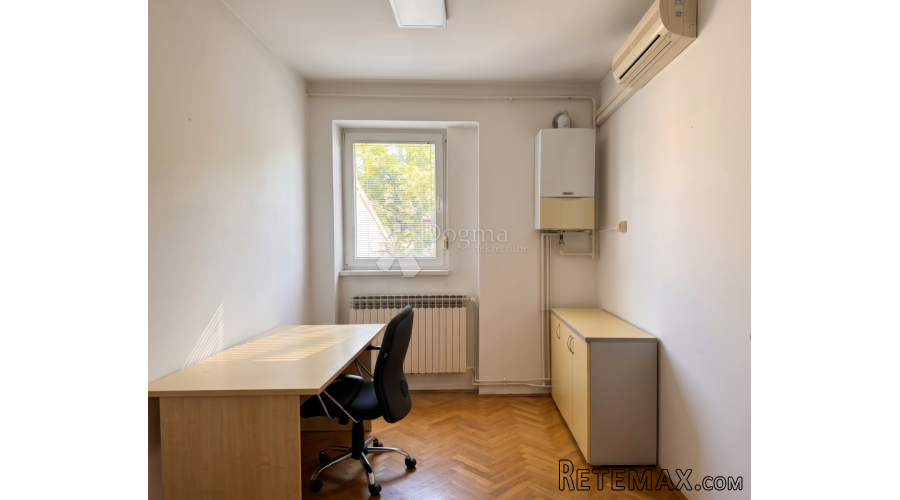 NAJAM CENTAR Atraktivan poslovni prostor u centru 73 m² - 2