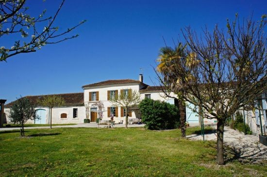 House - Cognac - District : Brives Sur..