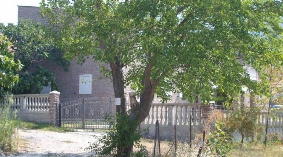 Prodaje se kuca - 3