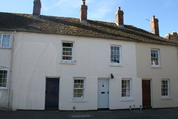 Upper Bridge Street Wye Tn25
