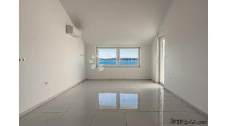 Apartman u blizini mora sa prekrasnim pogledom - 2