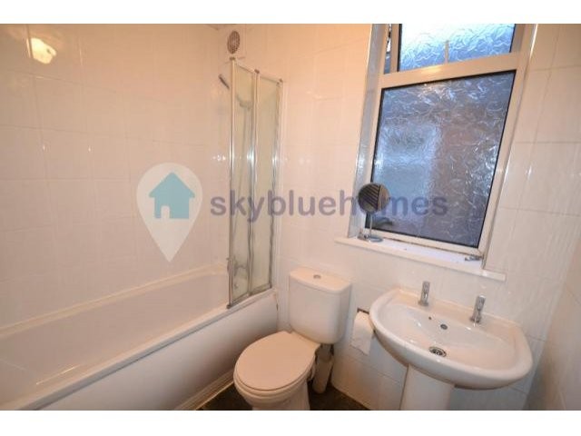 House - ***NO AGENCY FEES*** This is a..