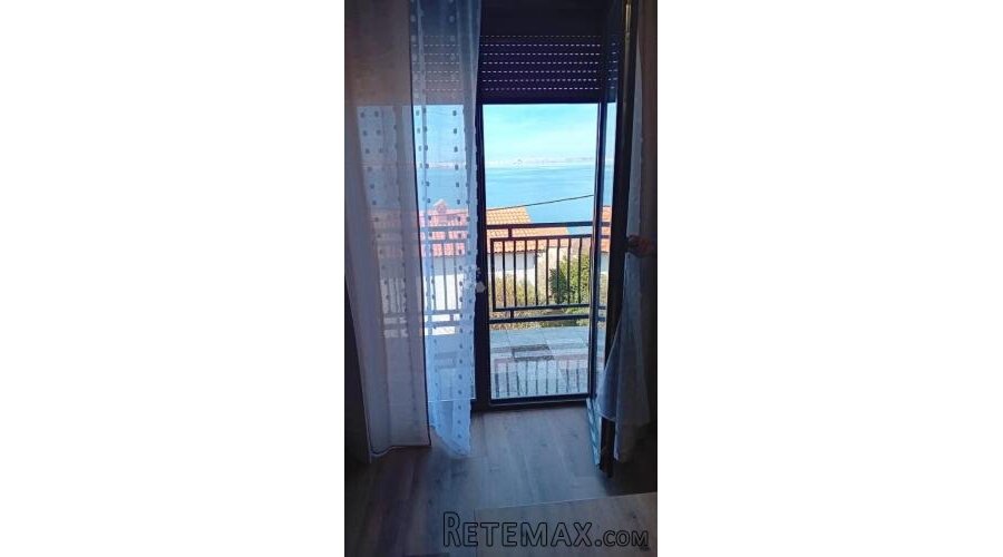 PRIZNA, kompletno uređen apartman na samo 150m od mora - 2