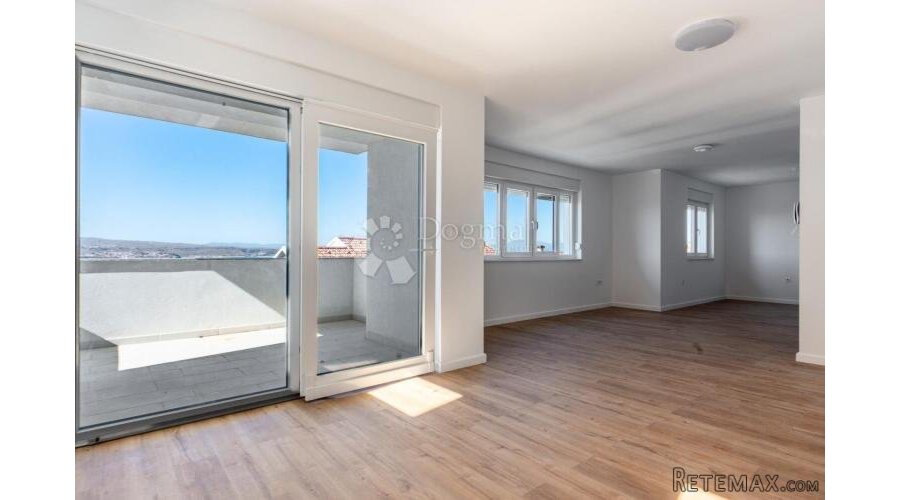 Prekrasan apartman sa pogledom na more - 2