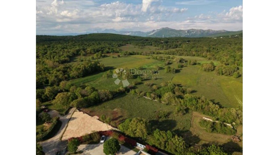 Građevinsko zemljište u centru Labina