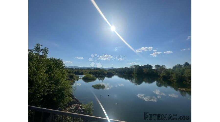 BLIZINA RIJEKE ŠUMA U PRENAMJENI PUT PRILIKA !!