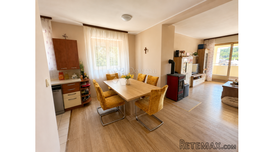 ŠUBIĆEVAC, PROSTRAN DVOSOBAN STAN 73,45 m2