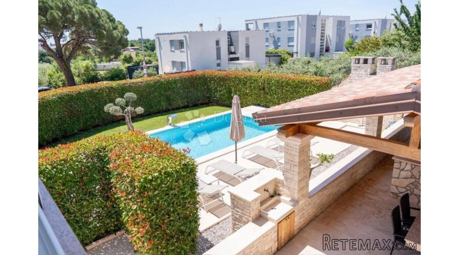 Prelijepa kuća s pogledom na more Novigrad - 2