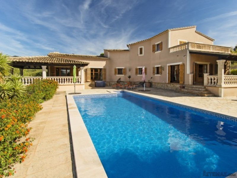 Country House With Views And Licence.. - 2