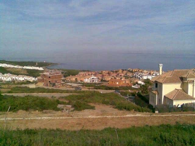 Plot For Sale: Urb Alcaidesa, ALCAIDESA