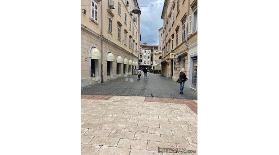 Centar -poslovni prostor 16m2 na par koraka do Korza - 2
