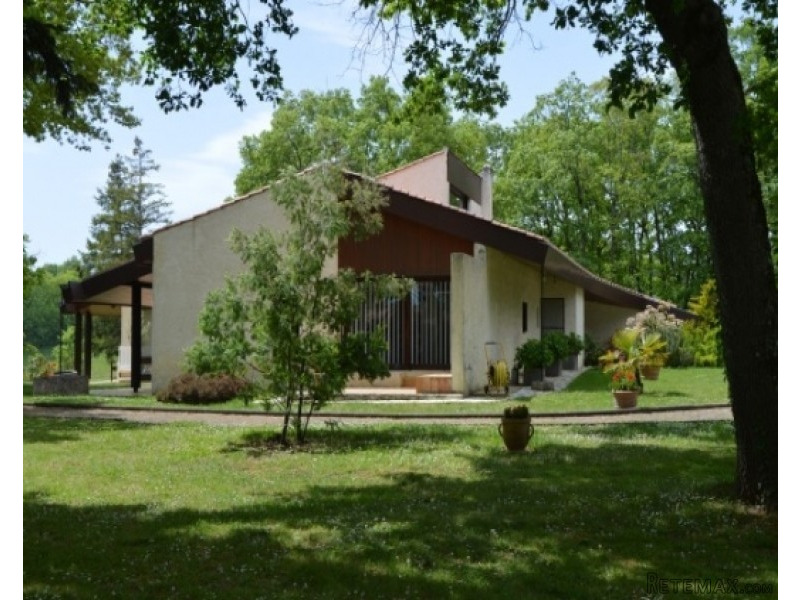 Outstanding Architect Designed Villa.. - 2