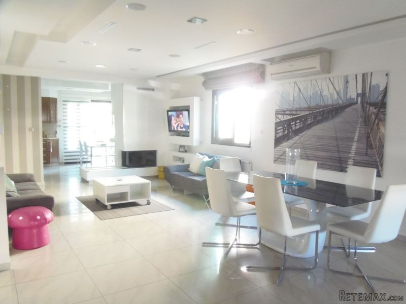 FOR RENT LOVELY 4 BED HOUSE IN LAKATAMIA