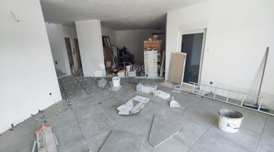 PODSOLARSKO (ŠIBENIK ) - PREDIVNA VILLA S POGLEDOM - 10