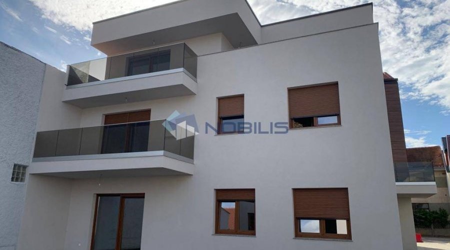 Varaždin, centar 4-sobni stan 80 m2, NOVOGRADNJA