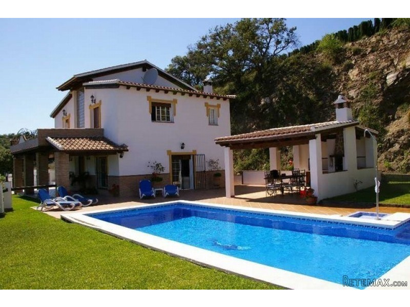3 Bedroom Finca Villa