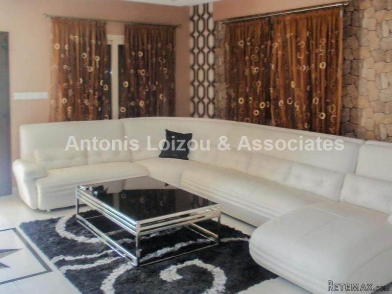 Six Bedroom house for Rent in Potamos..