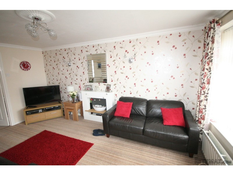 Whiteley Croft, Otley Ls21 3ns - 2