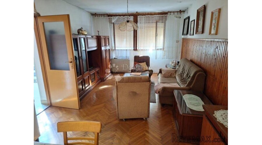 Centar grada Rovinja kuća za adaptaciju
