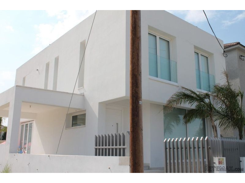 Luxury 3 bedroom house for rent in..