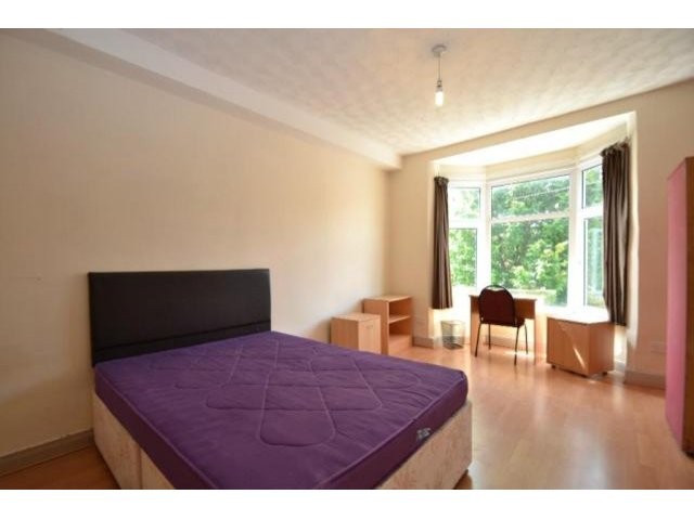 House - Fantastic MODERN property! TV.. - 2