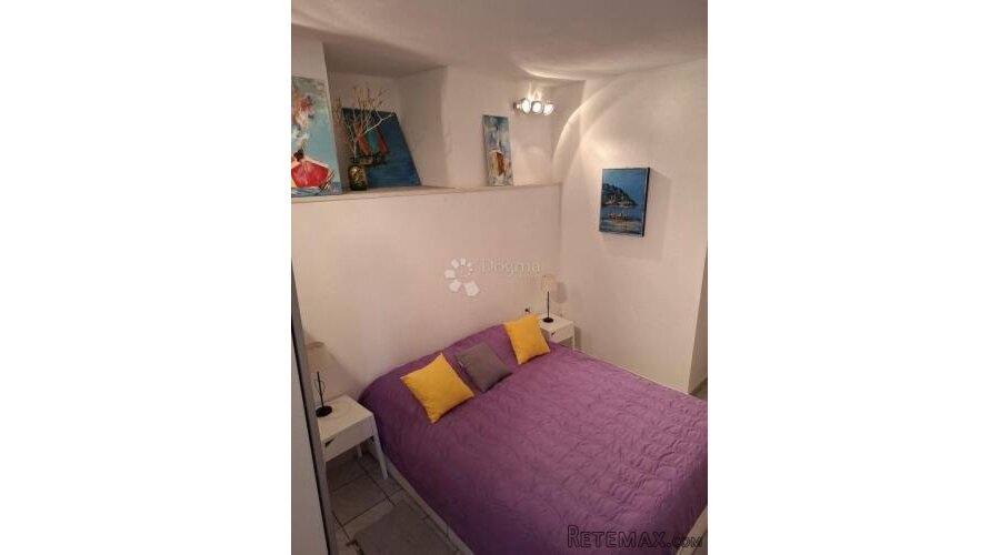 PRODAJA DVA APARTMANA S POSEBNIM ULAZOM U ISTOJ KUĆI – KAŠTE - 2