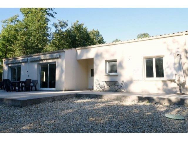 House - Bussac Sur Charente - 2
