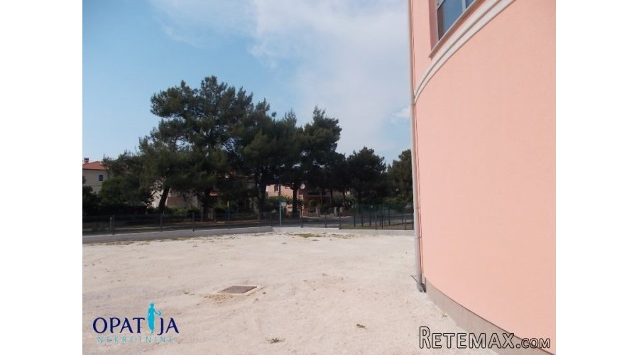 Rovinj-Poslovna zgrada - PRILIKA !!! - 3