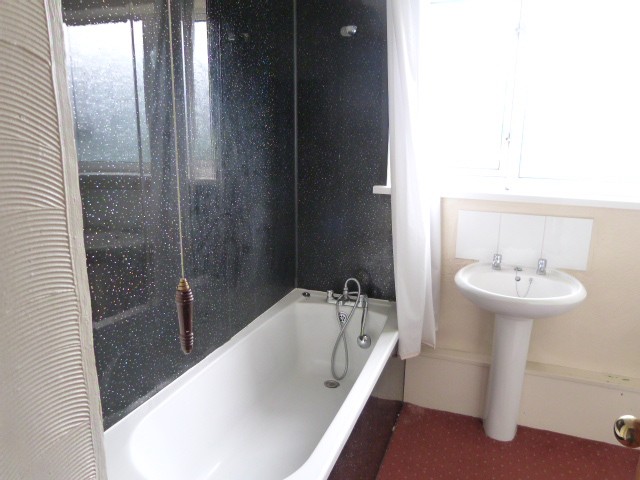 3 Bed Student Property opposite Tesco.. - 2