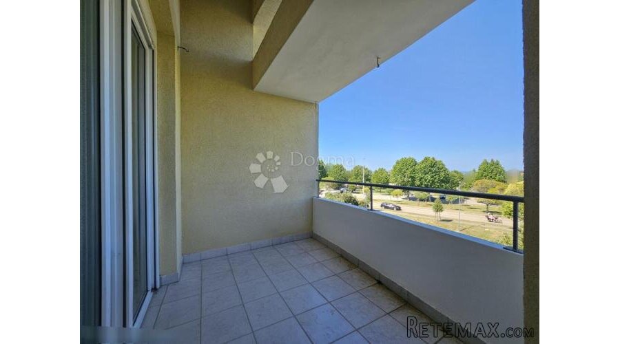 2SS+DB, pogled more, centar - 2
