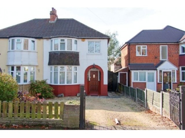 3 Bed House To Let in Birmingham - 2