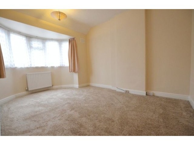 3 Bed House To Let in Birmingham
