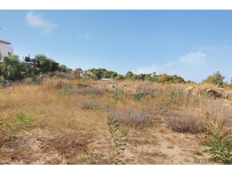 Flat plot with panoramic views close to.. - 2