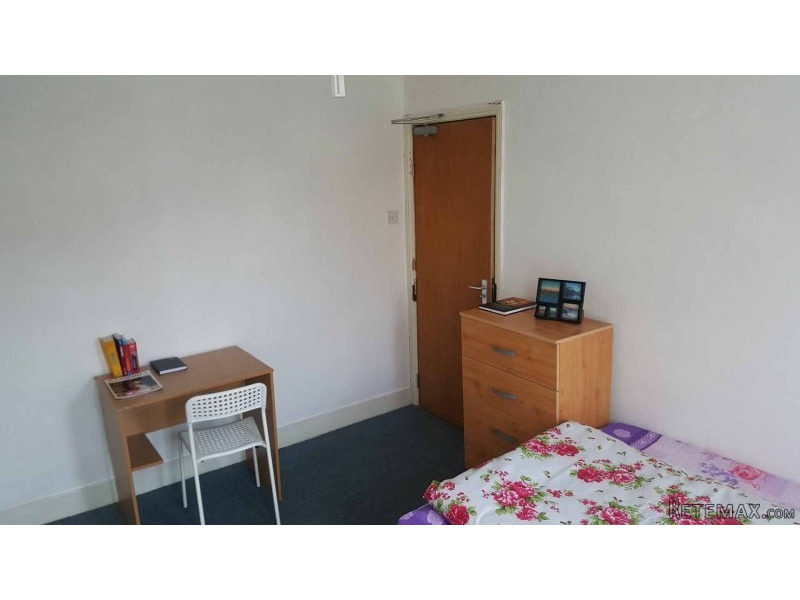 Double room, Zone 3, Walthamstow - 2