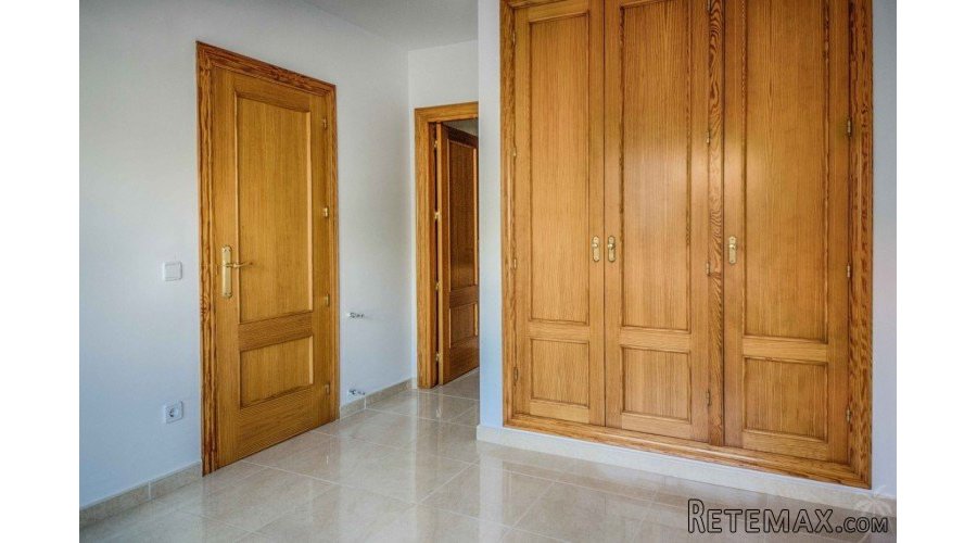 Large apartment on the second line in Altea This three-bed.. - 7