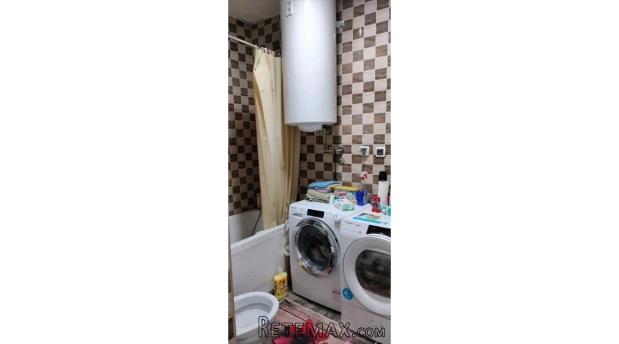 Kuca u centru Rume - 11