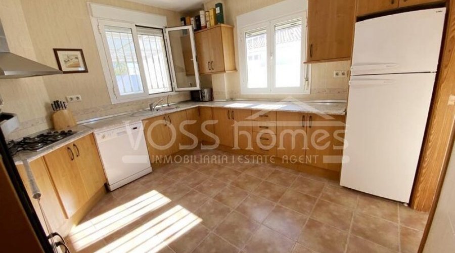 NEW & EXCLUSIVE TO VOSS HOMES - A lovingly presented, 3.. - 16