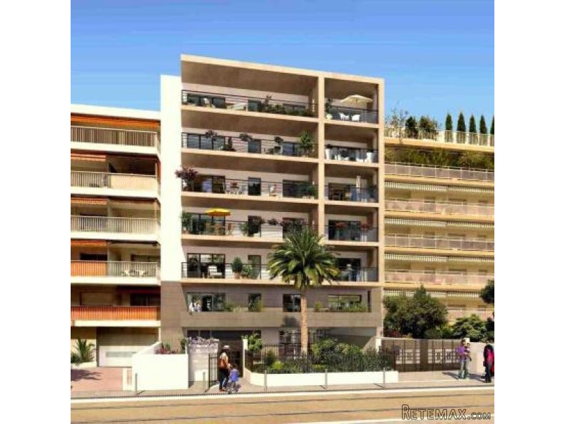 Nice 5th Floor South Facing Apartment