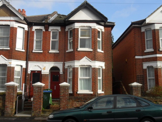 Polygon Southampton House for rent.